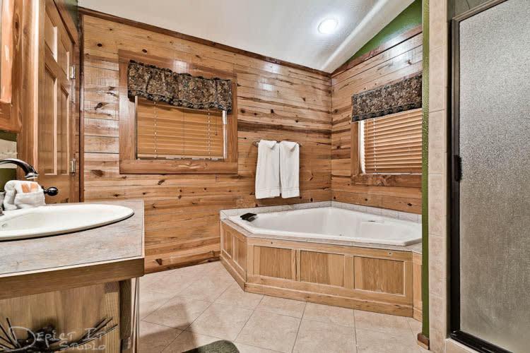 Secluded Cabin In The Woods! 1 Story Villa Eureka Springs Exterior foto